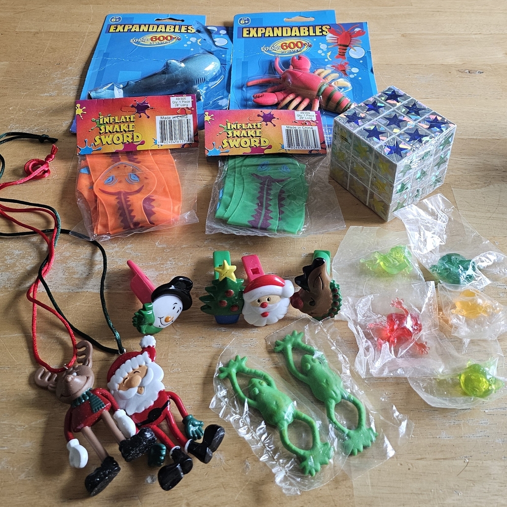 18 Piece Toys Set Great for Stocking Stuffers or Reward Toys All New & Unused